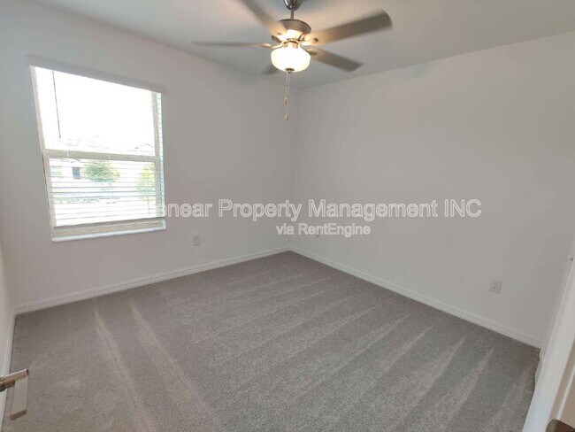 Building Photo - 9665 Ashworth Pl