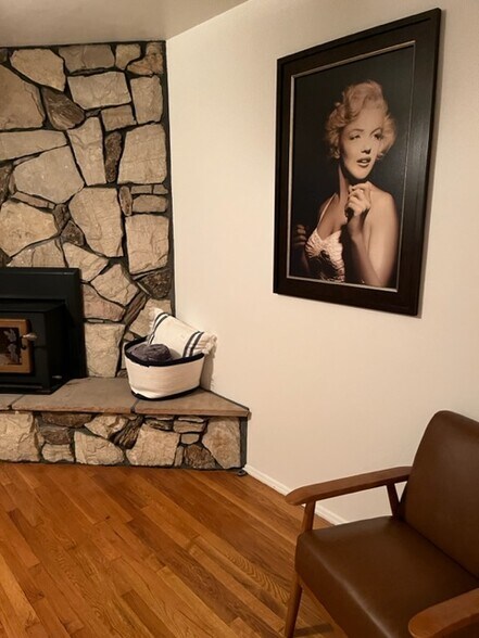 Building Photo - 4340 Josie Ave