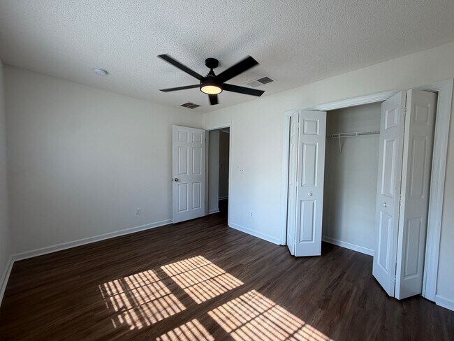Building Photo - 9-B Wellham Ln.