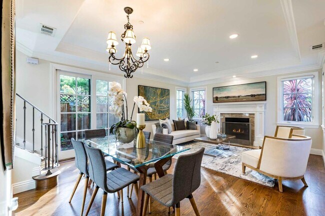 Building Photo - 140 Tennyson Ave