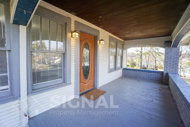 Building Photo - 7801 6th Ave S