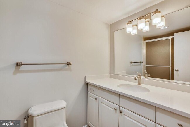 Building Photo - 11801 Rockville Pike