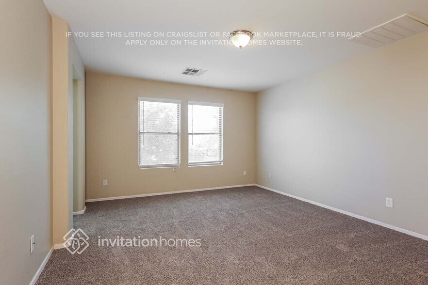 Building Photo - 7715 S 25th Ave