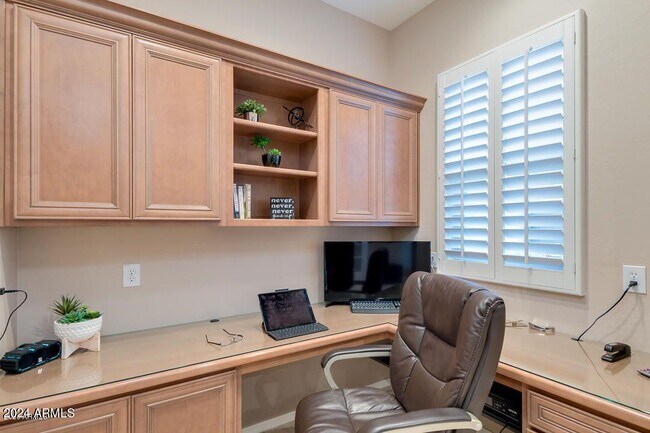 Building Photo - 28573 N 128th Dr