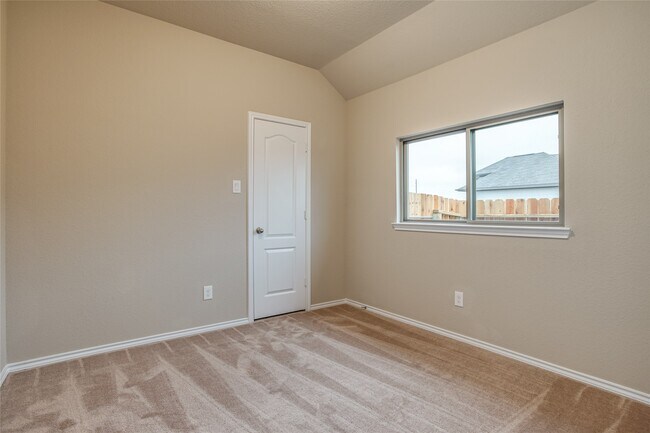 Building Photo - 20222 Rainflower Bay Ln