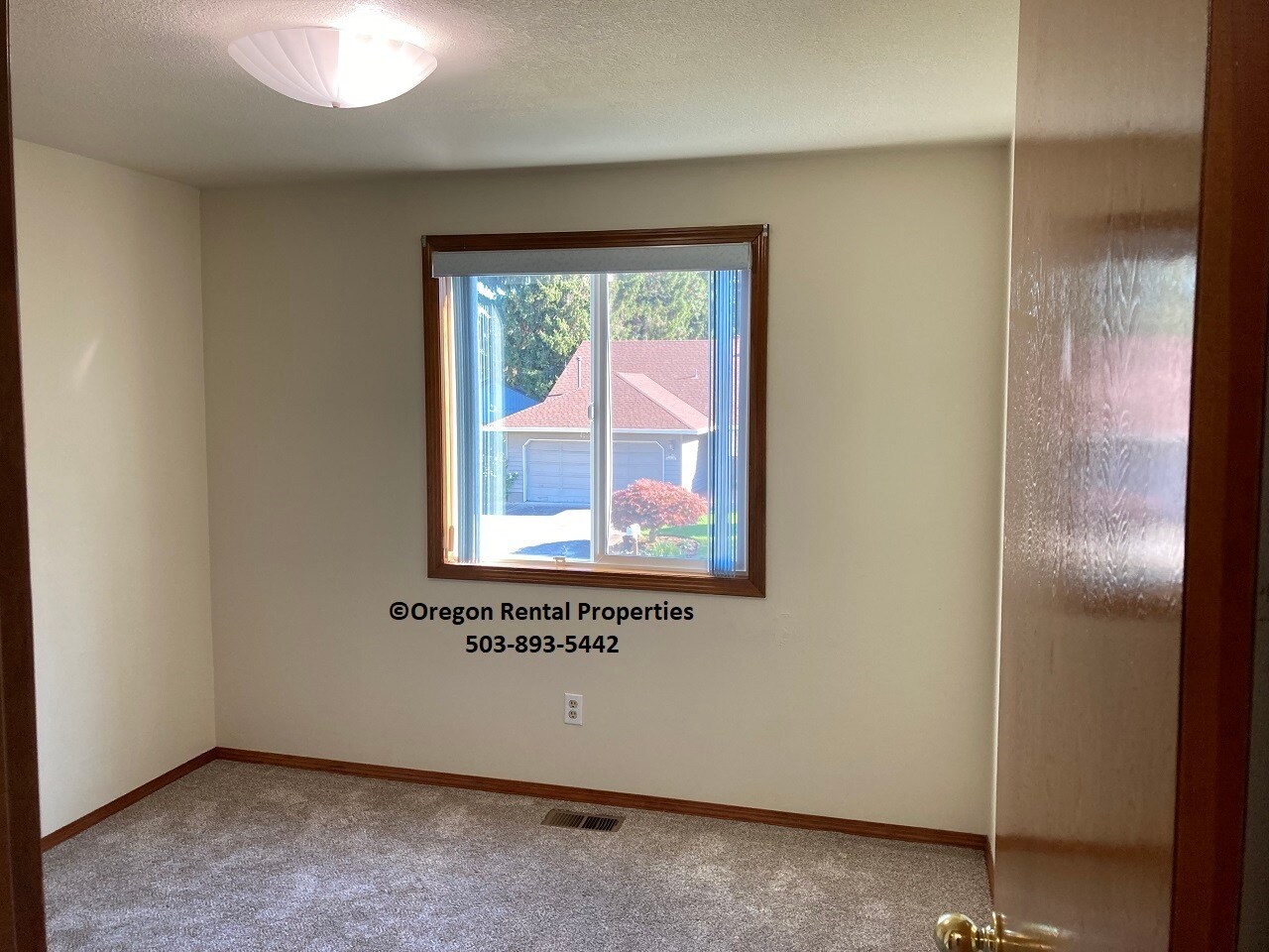 Building Photo - 2511 NE 161st Ave