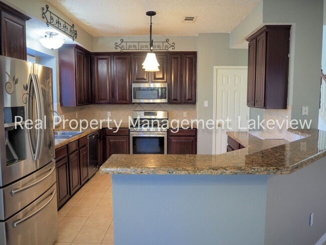 Building Photo - 7500 Waterside Pl