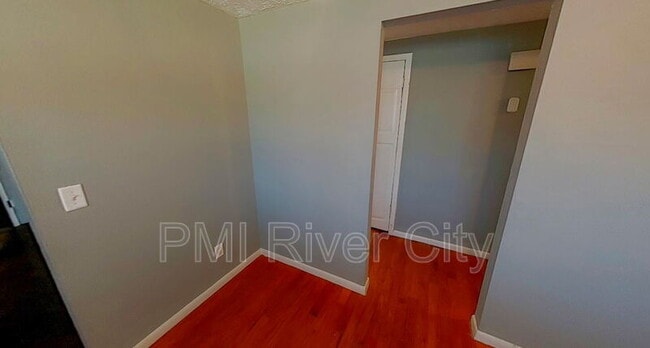 Building Photo - 7471 John F Kennedy Dr W