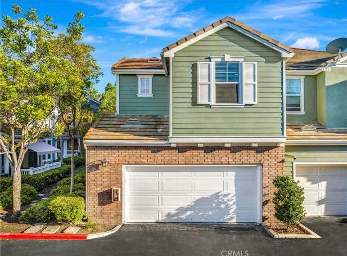 Building Photo - 16 Shelburne St