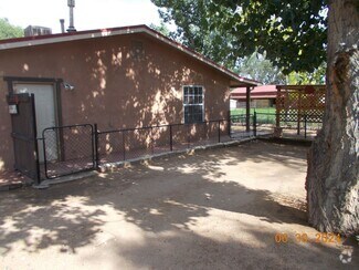 Building Photo - Darling South Valley Guest House Casita