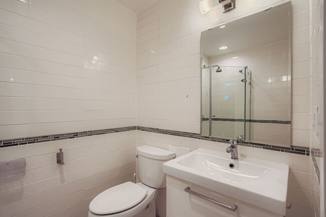 Building Photo - 3bd/1.75ba Snoqualmie Home