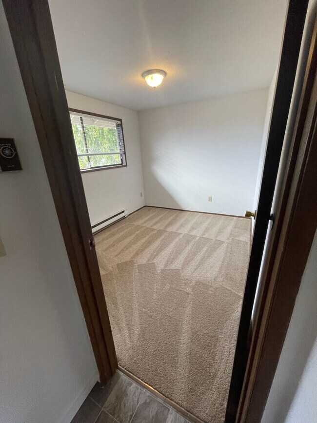 Building Photo - 19833 3rd Ave NW