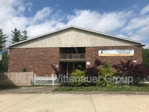 Building Photo - 1320-17 N 1st St