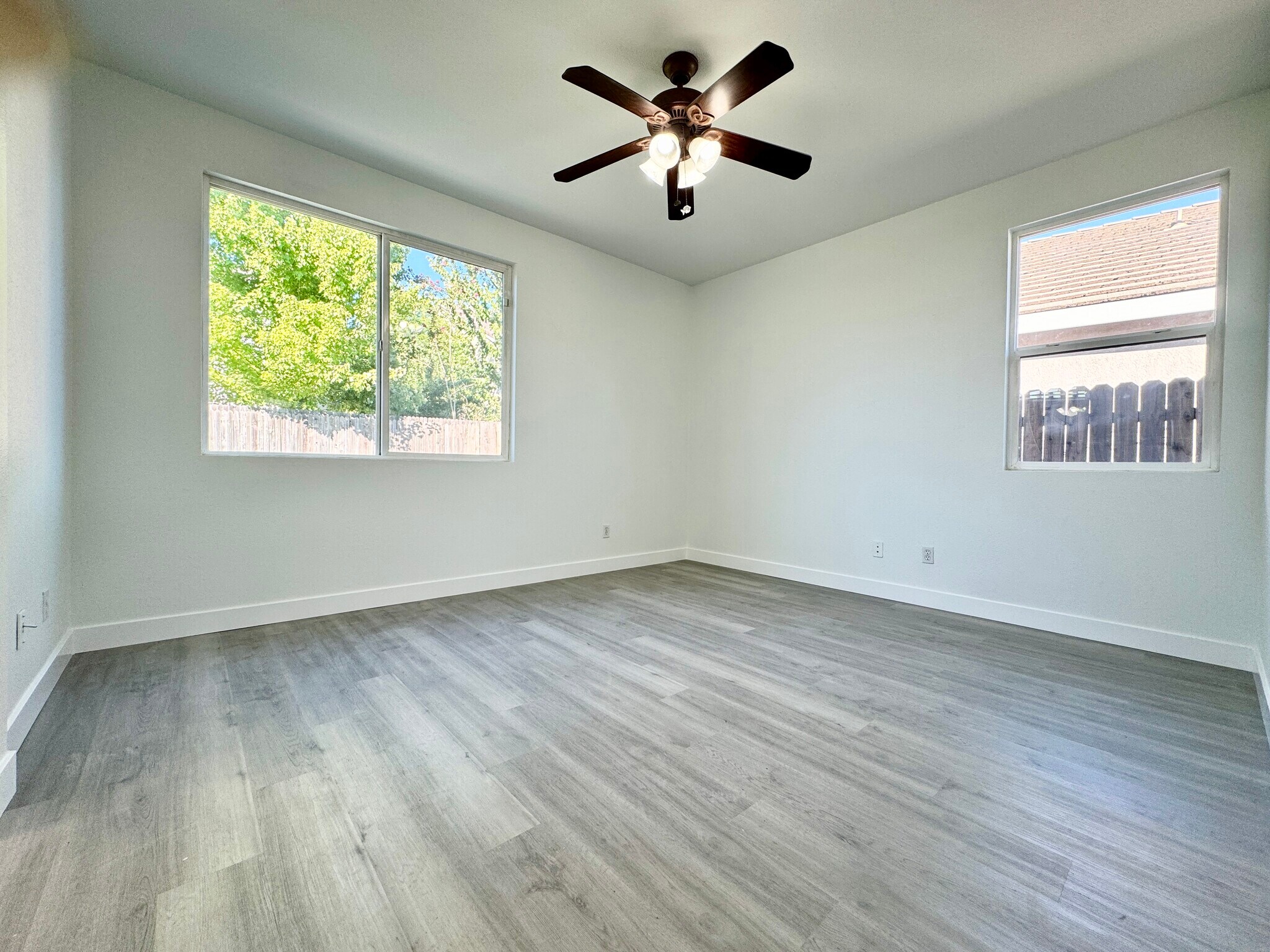 Building Photo - 3078 Tintorera Way
