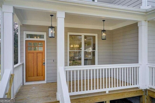 Building Photo - 1240 Oakland Terrace SW