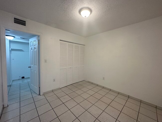 Bed 2 - 21444 NW 40th Circle Ct