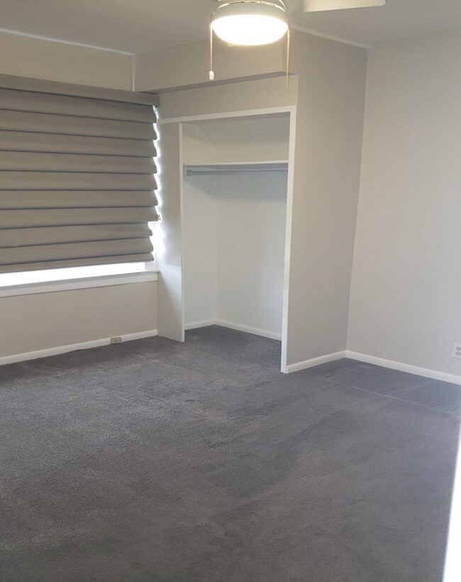 Building Photo - 28833 Groveland St