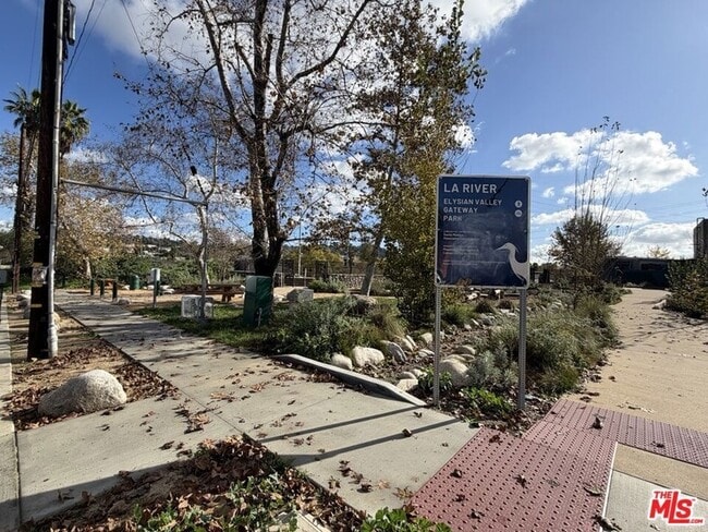 Building Photo - 2445 Harwood St