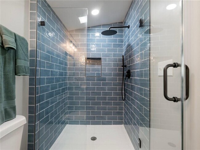 Building Photo - 1054 Katherwood Dr SW