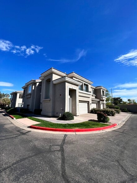 Building Photo - 8180 E Shea Blvd