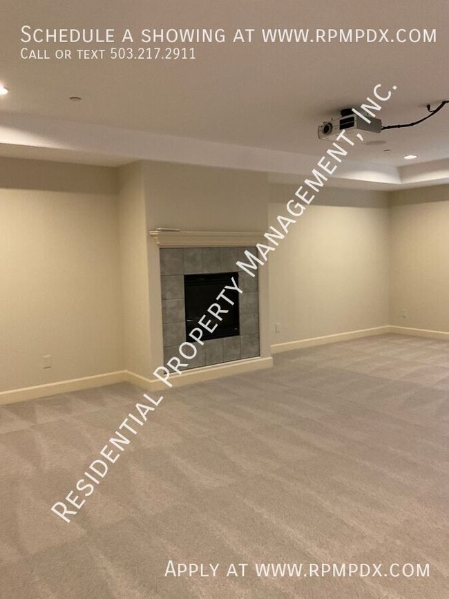 Building Photo - 18278 SW Santoro Dr