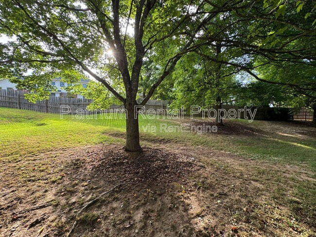 Building Photo - 1702 Stonegate Way SW