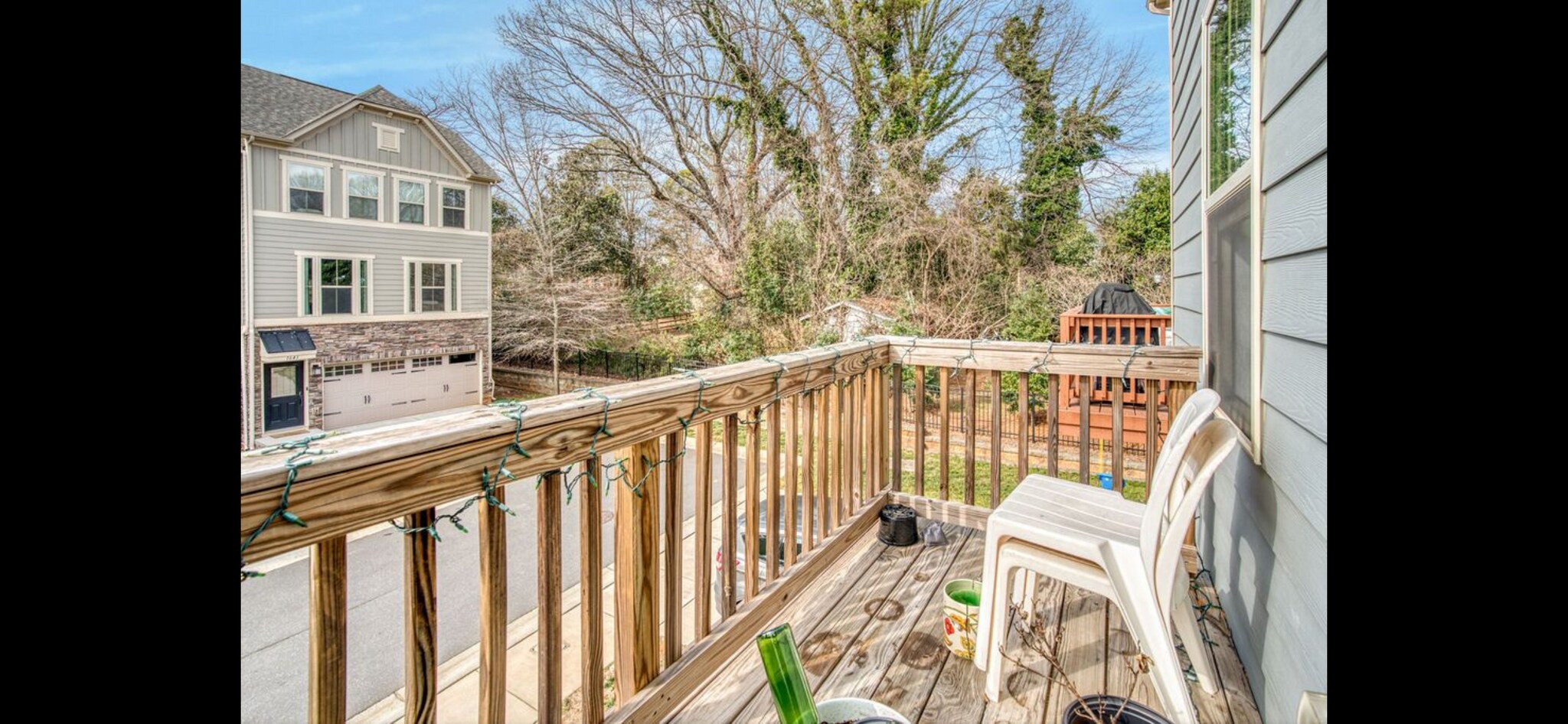 Deck on 2nd floor - 4424 Carteret St