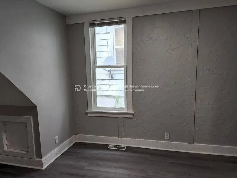 Building Photo - 1910 North North Street