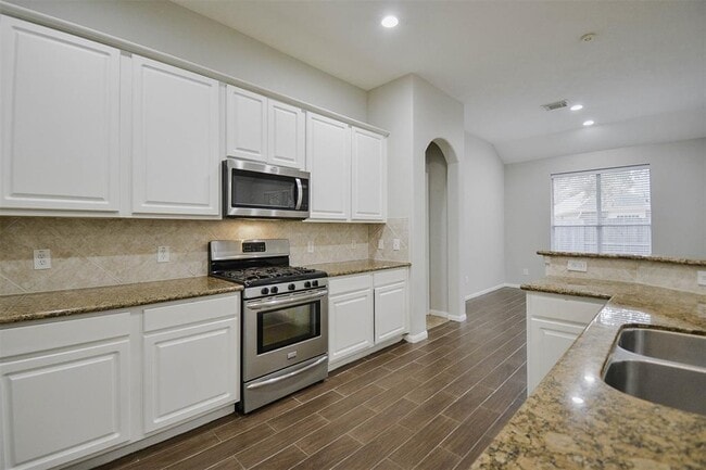Building Photo - 6702 Pacific Crest Ct