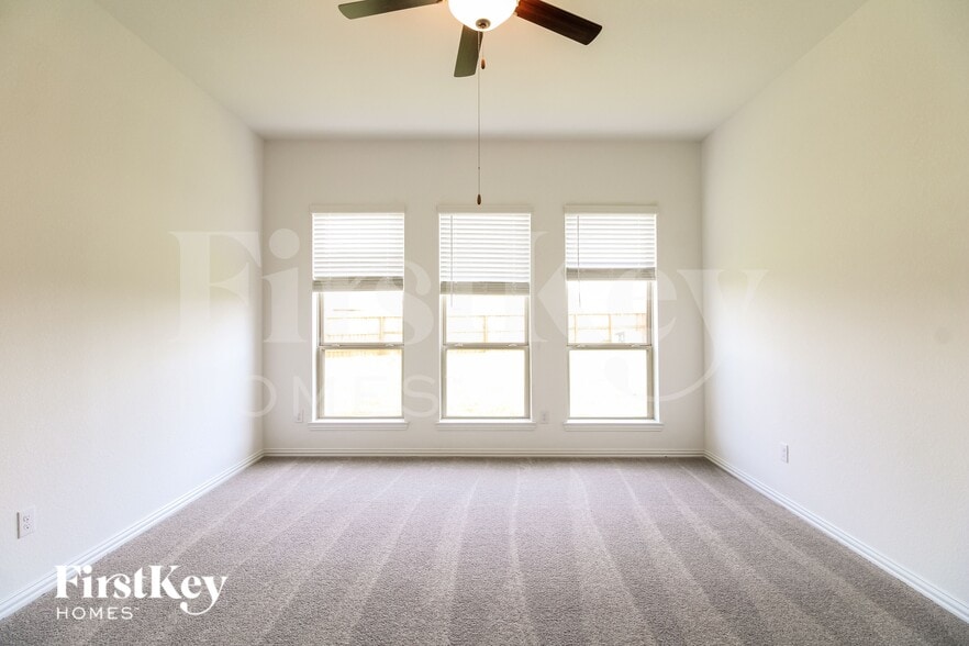 Building Photo - 9606 Mystic Way