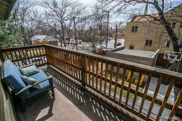 Building Photo - 801 N Marion St