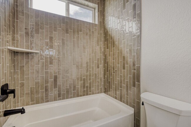 Building Photo - Brand-new residence with an ADU for rent in the highly sought-after Lyric at RidgeGate Lone Tree ...