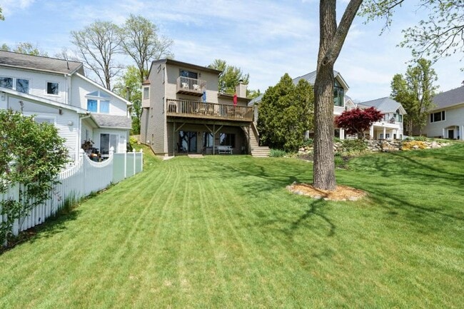 Building Photo - 3 bedroom in Hickory Corners MI 49060