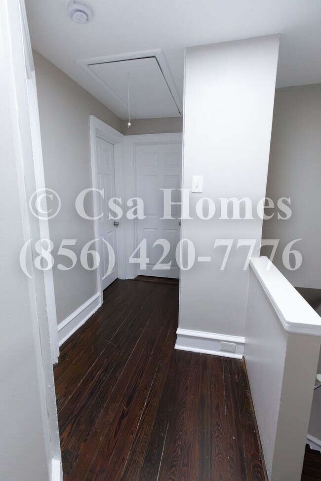 Building Photo - Newly Renovated 3 Bed/1 Bath home in Fairview!