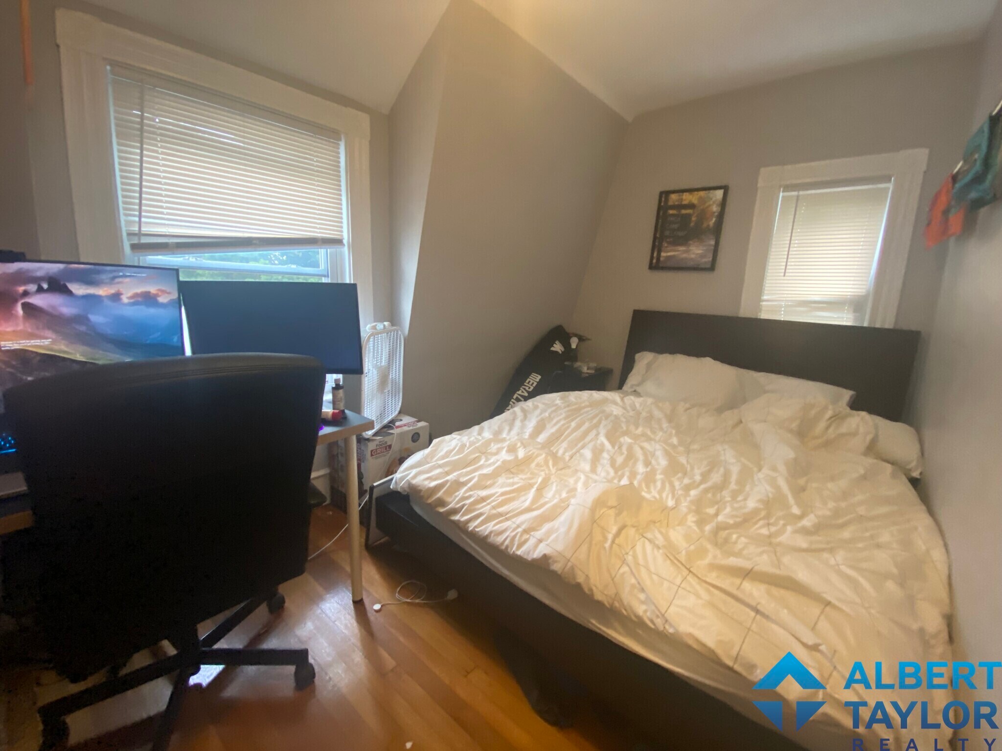 Building Photo - 30 Touro Ave