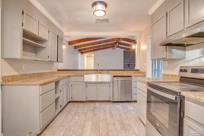 Building Photo - 5910 Limestone Rd