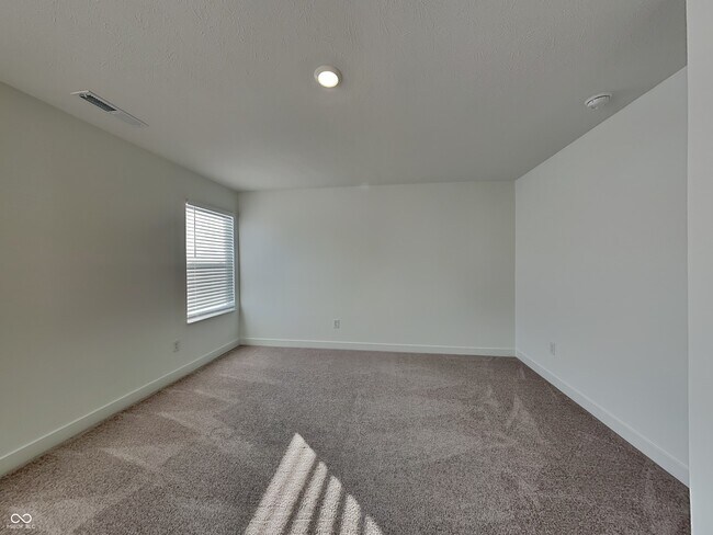 Building Photo - 11827 Moorfield Ln