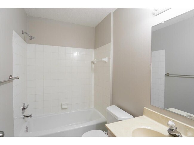 Building Photo - 5245 Clayton Dr