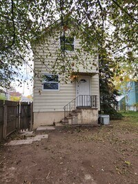Building Photo - 100 Fobes Ave