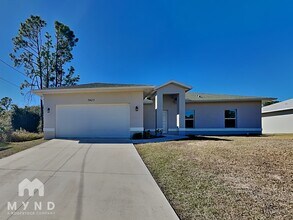 Building Photo - 7423 W Cameo Cir