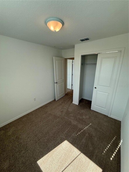 Building Photo - 4609 Orchard View Aly