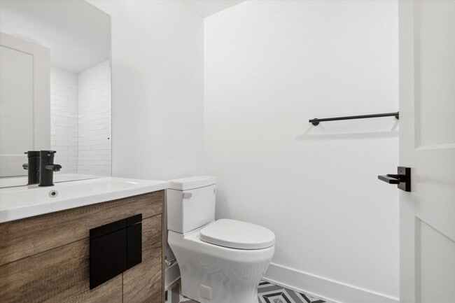 Building Photo - 1834 N 18th St