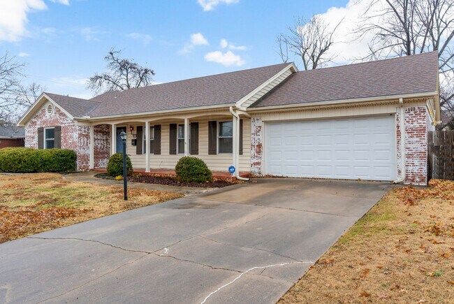 Building Photo - 6010 S 73rd East Ave