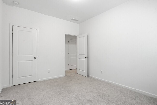 Building Photo - 3524 Mount Blue Ave