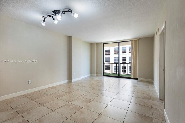 Building Photo - 55 Merrick Way