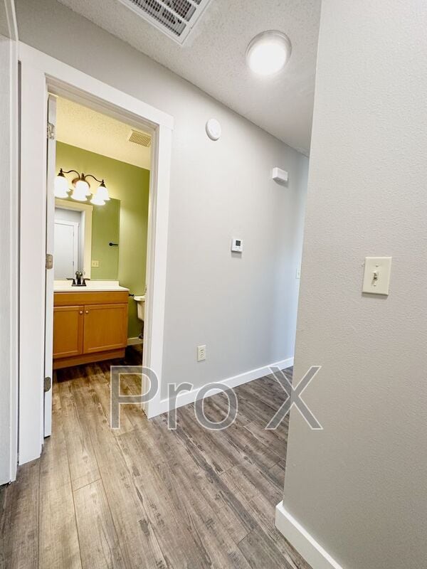 Building Photo - 1446 N Dawn Dr