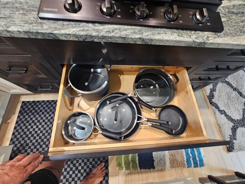 Building Photo - 435 High St