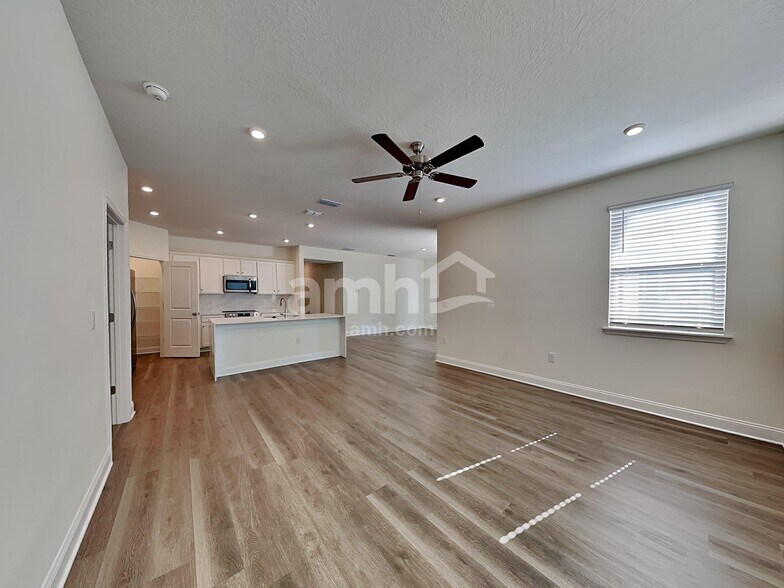 Building Photo - 12664 Percy Frst Ln