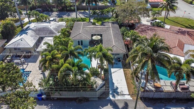 Building Photo - 1147 Buchanan St