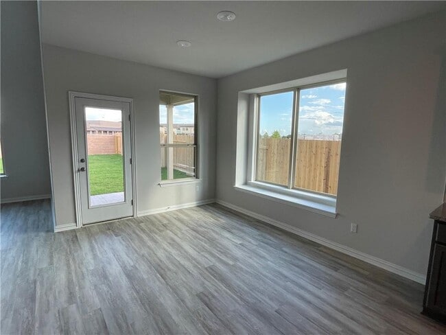 Building Photo - 14109 Pennington Ln